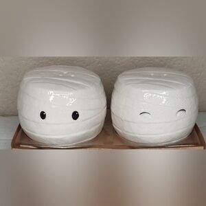 10 Strawberry Street Halloween Mummy Salt & Pepper Shakers Cute Eyes White Funny